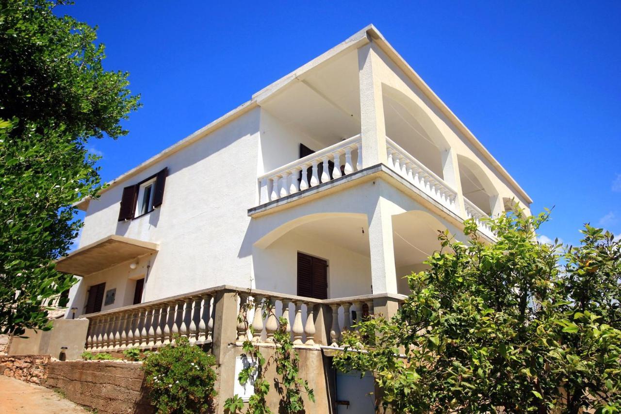 Apartments By The Sea Zavalatica, Korcula - 546 Exterior photo